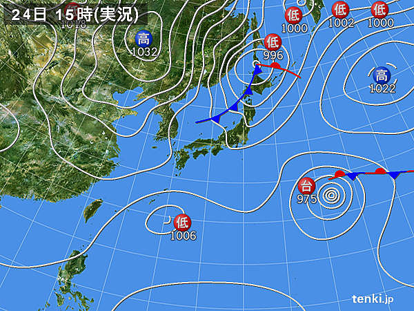 実況天気図(2015年10月24日)