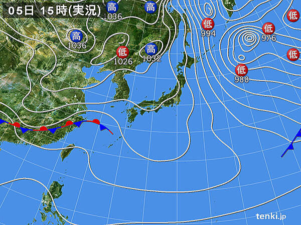 実況天気図(2022年01月05日)