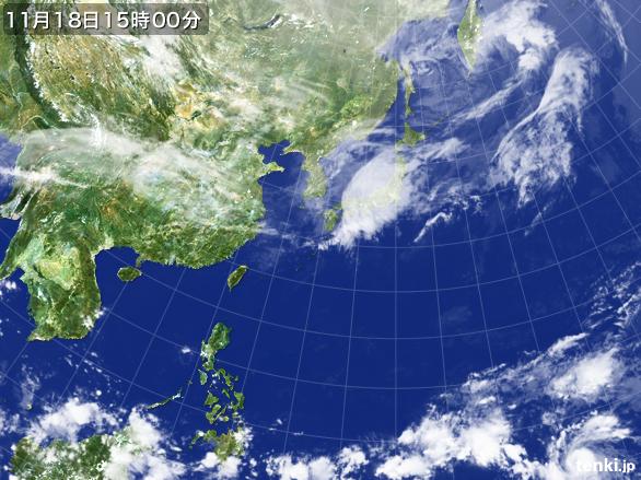 実況天気図(2015年11月18日)