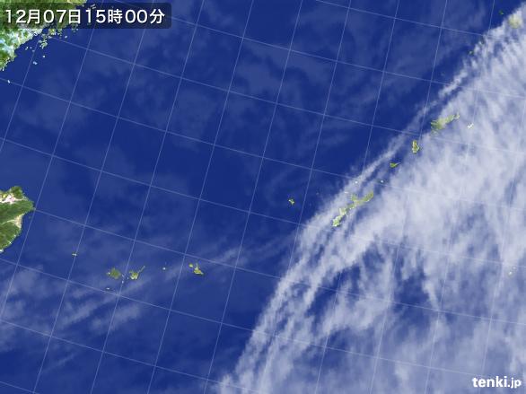 実況天気図(2015年12月07日)