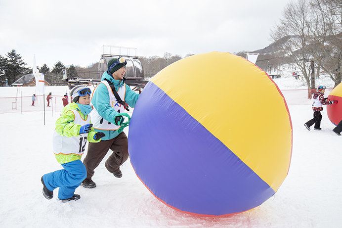 上村愛子さんと一緒にあそぼ♪ 家族対抗!ハピスノ雪上運動会 in 車山高原