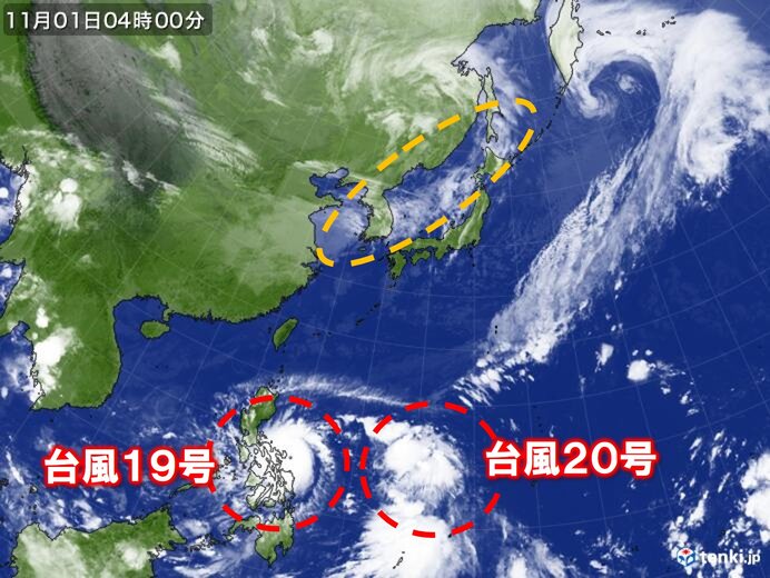 1日　日本海から次の雨雲　南には猛烈な台風19号と20号の発達した雲