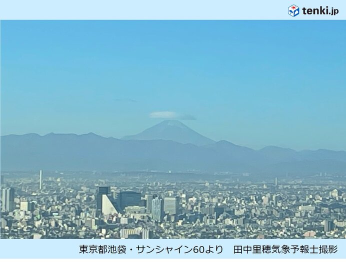 東京都心から見えた 富士山に傘雲 天気下り坂のサイン 日直予報士 年12月24日 日本気象協会 Tenki Jp