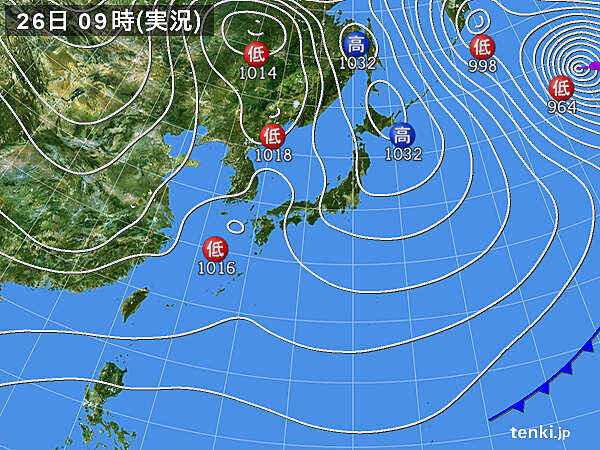 九州や四国・中国地方に雨雲かかる