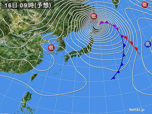 A low pressure system develops rapidly around the morning of the 16th. Strong intake of cold air