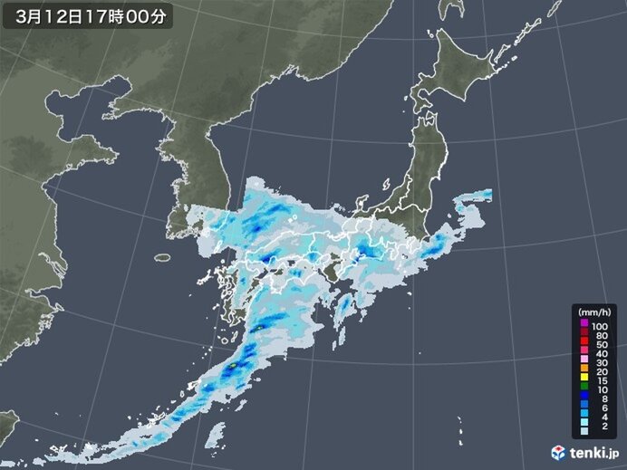 雨の範囲　広がる