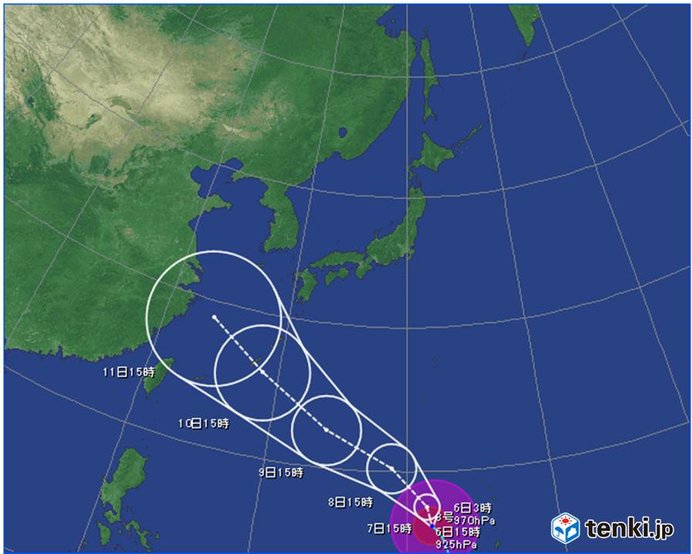 台風8号　猛烈な勢力に発達し、日本の南へ_画像