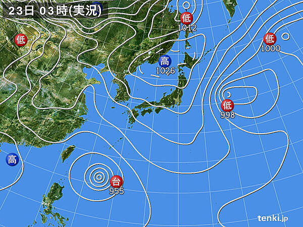 23日　広く晴れ　近畿から九州は所々で夏日　沖縄は台風2号の影響で雨風強まる