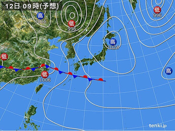 まるで梅雨の頃の雨
