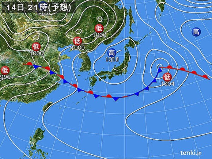 本州付近は広く日差しが照り付ける　九州南部は梅雨空