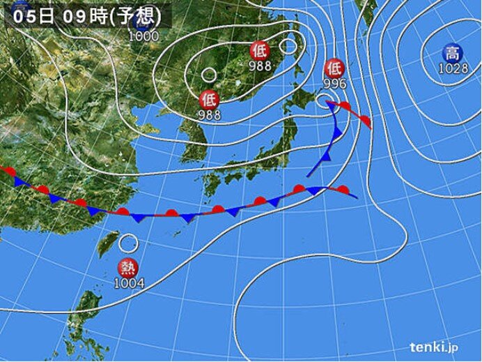 広く晴れるが　沖縄や九州南部で雨