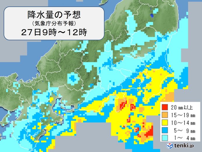 梅雨前線が北上　本州に活発な雨雲