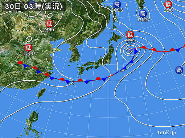 30日　梅雨前線が引き続き沖縄付近に　九州から北海道は局地的に雨雲や雷雲が発達