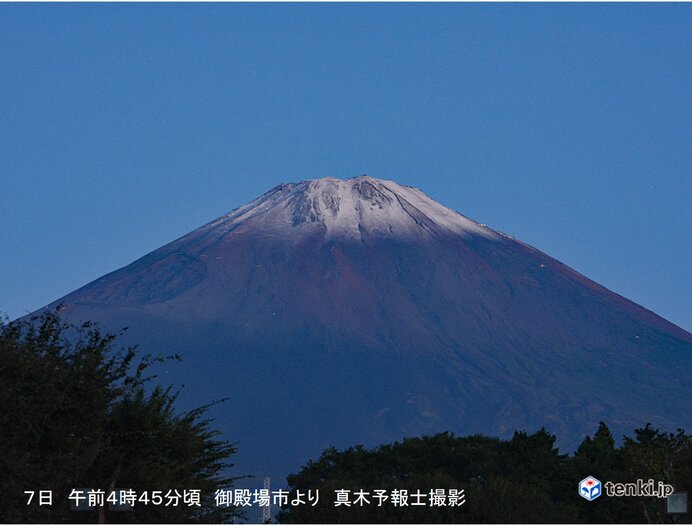 日本最高峰 富士山で平年より25日早い「初冠雪」 全国で今シーズン初 
