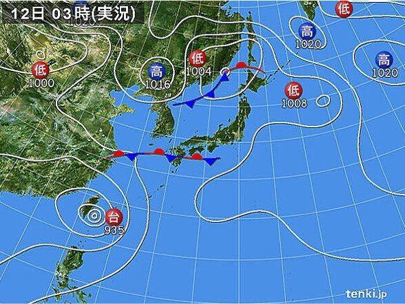 12日　北と西で雨雲や雷雲が発達　沖縄の先島諸島は台風14号接近で大荒れ