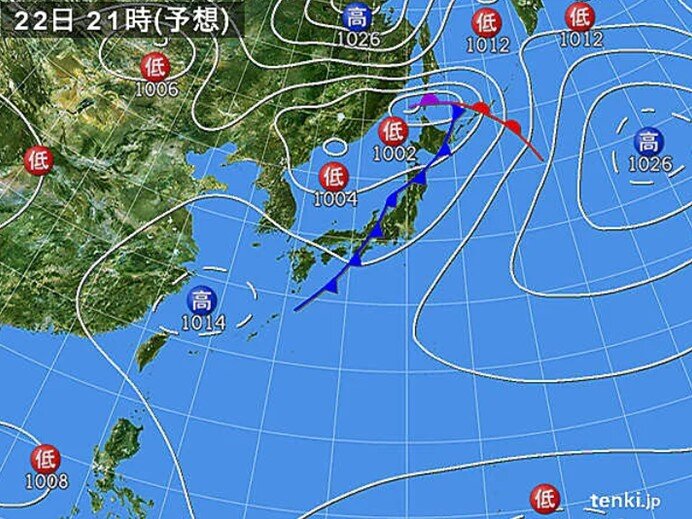 西日本から北日本を前線が通過