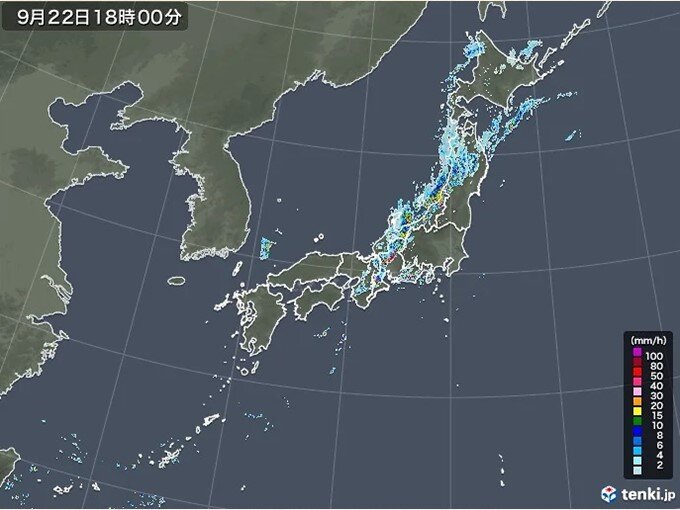 22日は寒冷前線通過で広く大気不安定