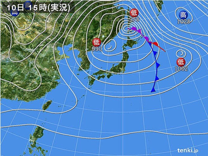 低気圧発達　北海道や北陸などで大雨　名古屋では記録的に遅い夏日に