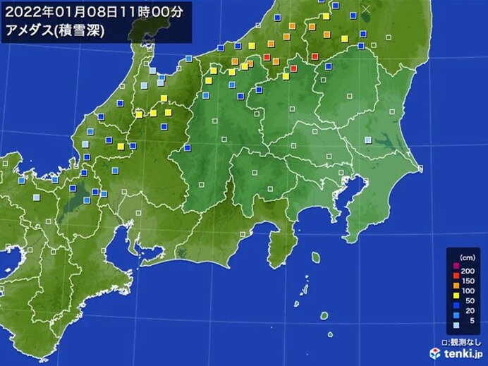 東京都心　「積雪0センチ」に　雪はまだ残る