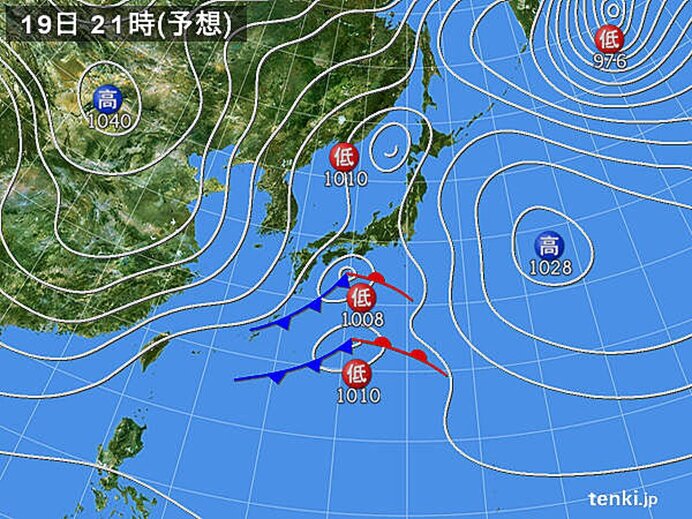 土日の天気　低気圧が急発達　西・東日本は雨風強まる　北日本は大荒れの恐れ