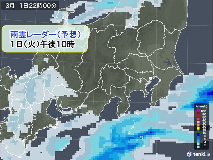 夜遅くにはほとんど雨はやむ　北風次第に強まる