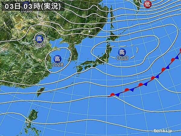 本州付近に湿った空気