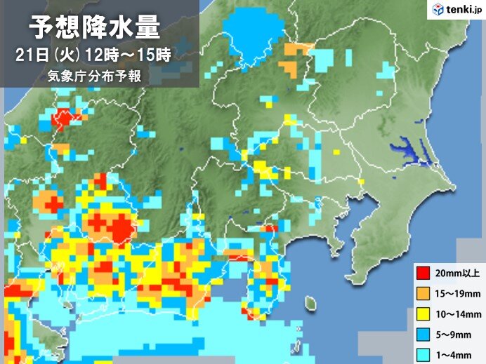 午後は急な雨や落雷に注意