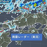 中国地方　前線が南下　16日夜から局地的に滝のような雨　大雨による災害に警戒を