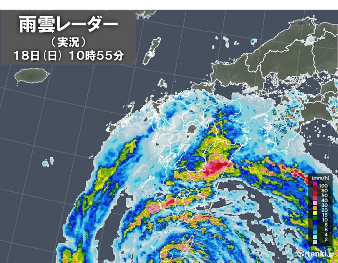 九州に台風14号の活発な雨雲 すでに0ミリ超 記録的な大雨のおそれ 気象予報士 日直主任 22年09月18日 日本気象協会 Tenki Jp