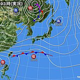 前線や台風22号周辺の暖湿流　沖縄は先島諸島を中心に活発な雨雲　大雨災害に警戒