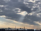関東　南部で曇天も「天使のはしご」　あす6日は晴天