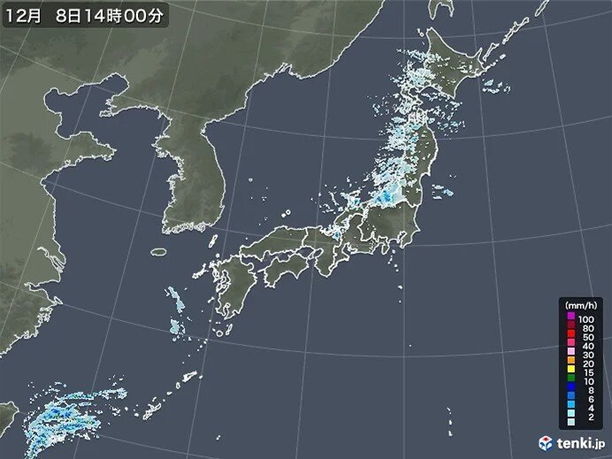 北日本や北陸で断続的に雪や雨