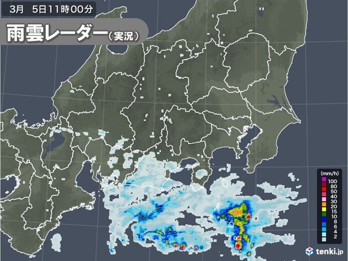 関東甲信　午後は冷たい雨　山沿いは雨か雪