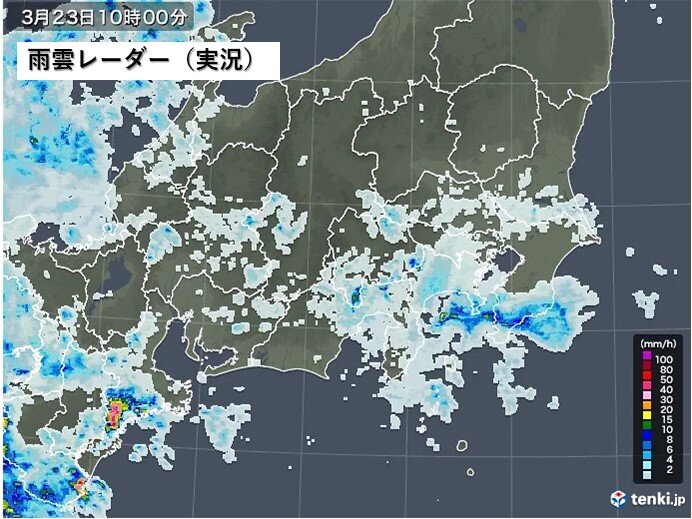 関東に雨雲　次第に広い範囲で雨　南よりの風も強まる