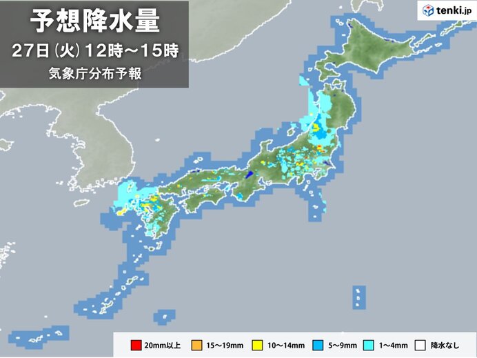 所々で雨や雷雨　激しい雨も