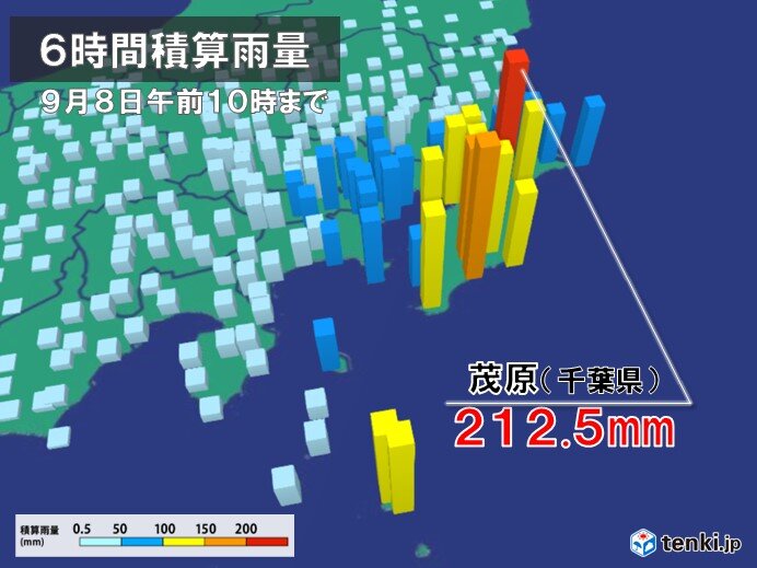 台風13号の活発雨雲 伊豆諸島や千葉県で記録的な大雨 土砂災害に厳重