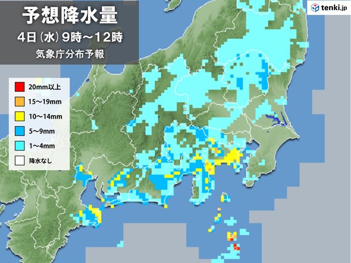 昼前まで雨