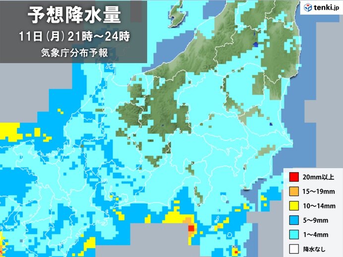 天気下り坂　夜遅くは広い範囲で雨