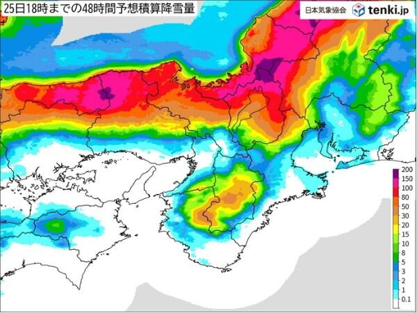 これから雪のピーク　近畿北部は短時間で積雪急増の恐れ　立往生や路面の凍結に警戒を