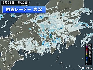 関東　帰宅時間も雨で空気冷たく　明日26日の午後は雨風強まる