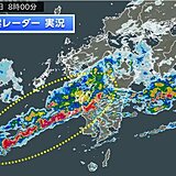 九州にライン状の発達した雨雲　夕方にかけて非常に激しい雨が続くおそれも