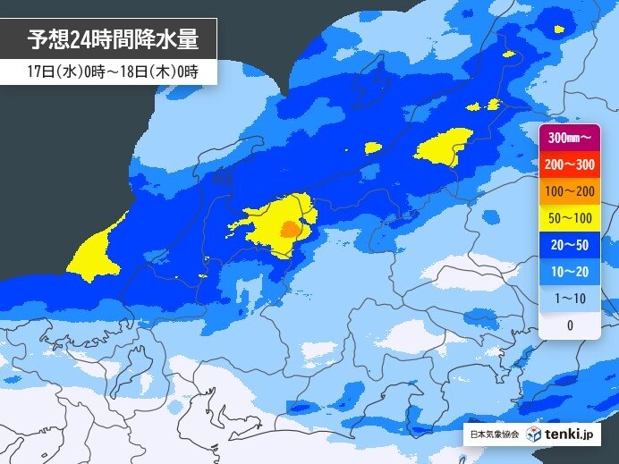 明日17日　大雨の範囲狭まるも　局地的に激しい雨の恐れ　土砂災害に注意