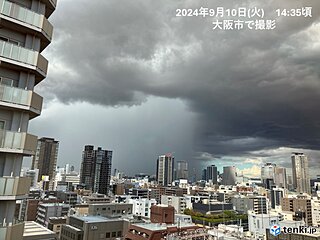 関西　今日10日(火)　帰宅時間は急な激しい雨や雷雨の恐れ　道路の冠水などに警戒