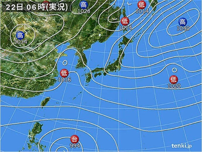 西から低気圧が近づく