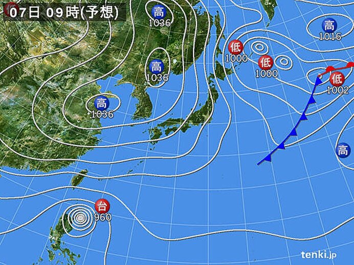 沖縄は強風・高波・急な雷雨に注意