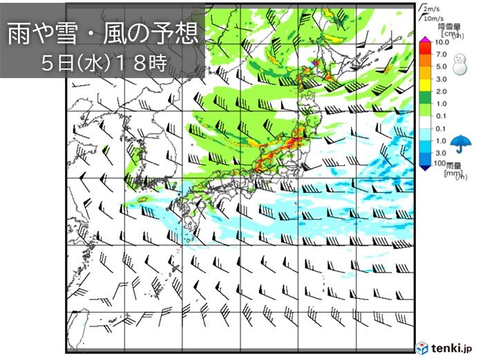 短時間に積雪急増　車の立ち往生に警戒