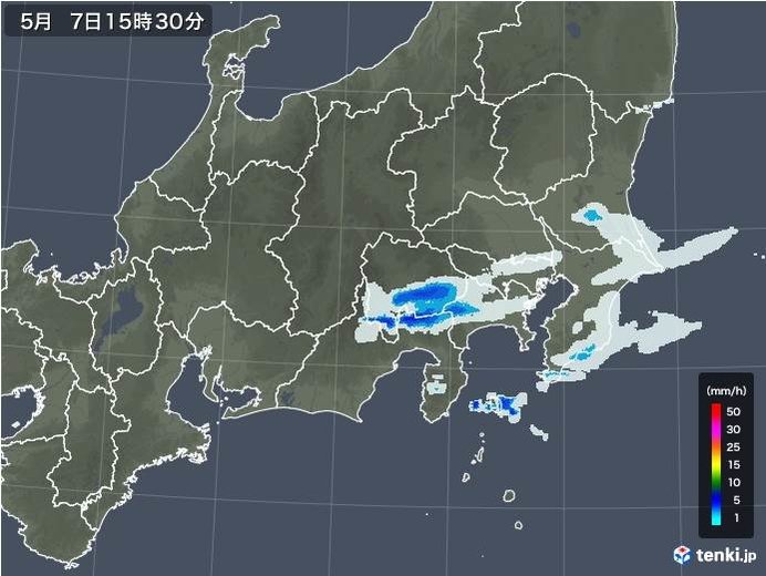 特に夕方は広く にわか雨