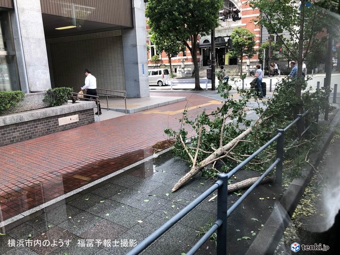 首都圏で記録的な暴風