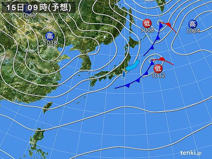 低気圧や前線は離れるも湿った空気が流れ込む