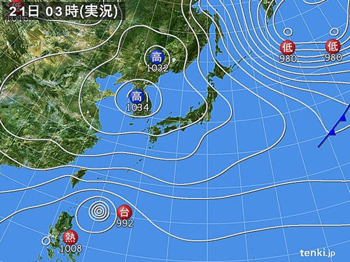 雪は次第にやむ　沖縄は台風の影響